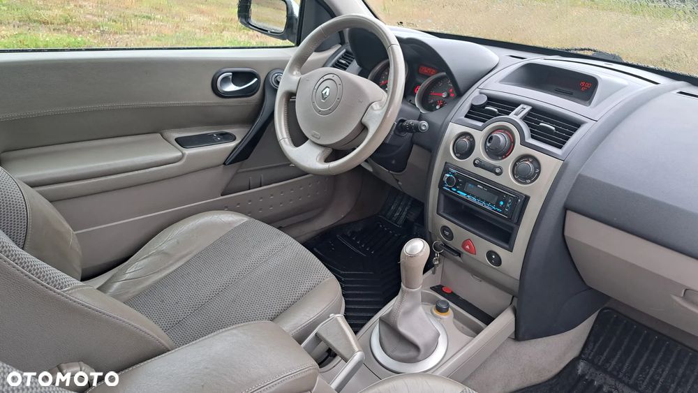 Renault Megane 1.4 Confort Privilege - 7