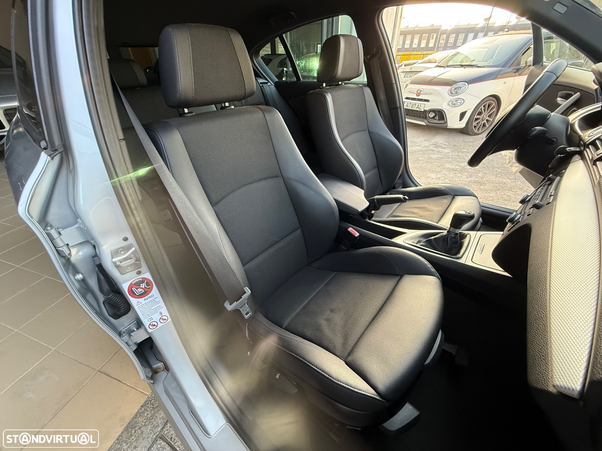 BMW 116 d Pack M - 9
