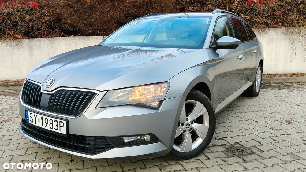 Skoda Superb 1.6 TDI DSG Ambition - 15