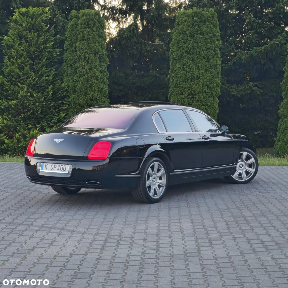 Bentley Flying Spur - 19