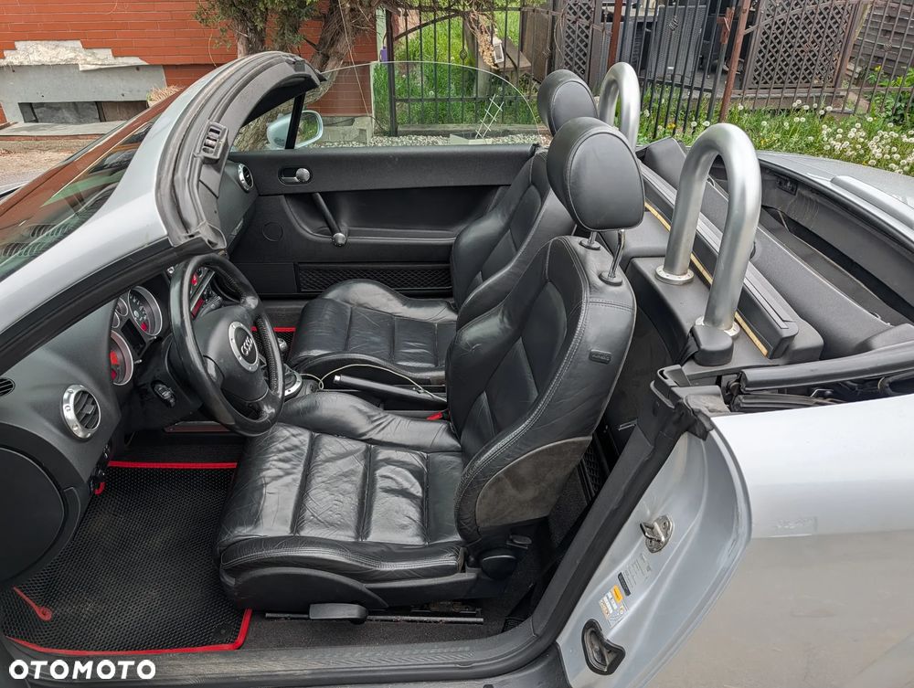 Audi TT Roadster 1.8 T quattro - 9