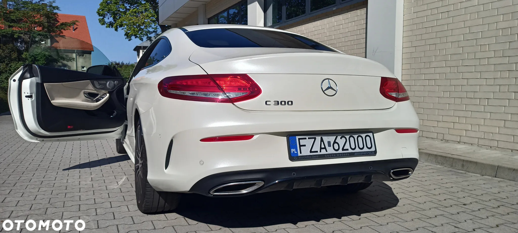 Mercedes-Benz Klasa C 300 9G-TRONIC - 5