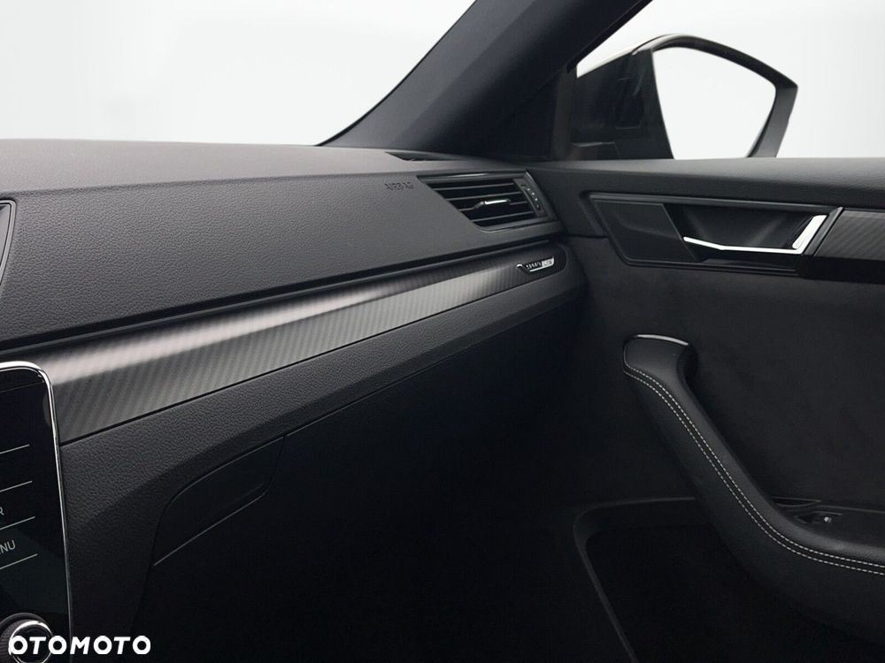 Skoda Superb 2.0 TSI Sportline DSG - 33