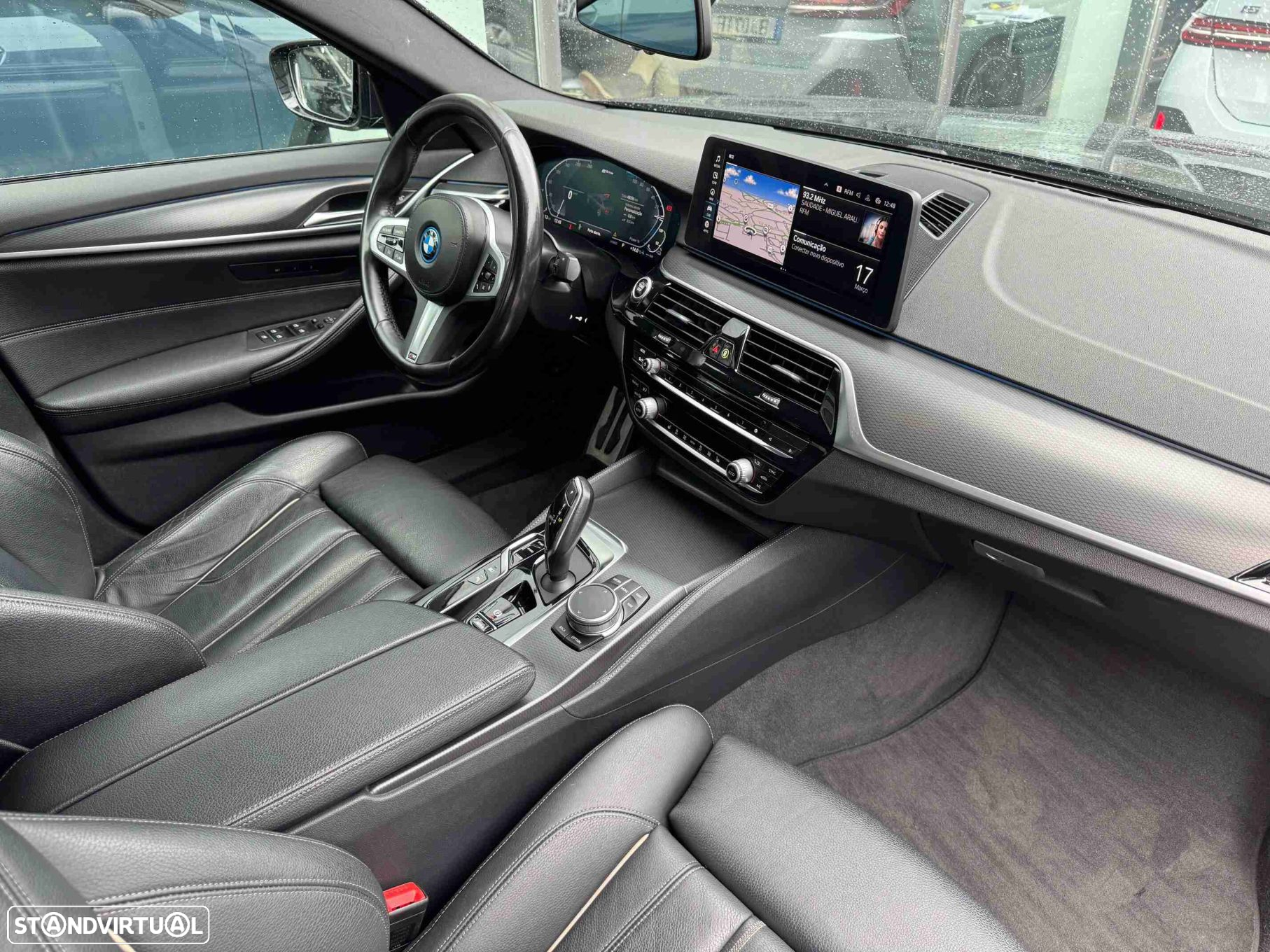 BMW 530 e Pack M - 10