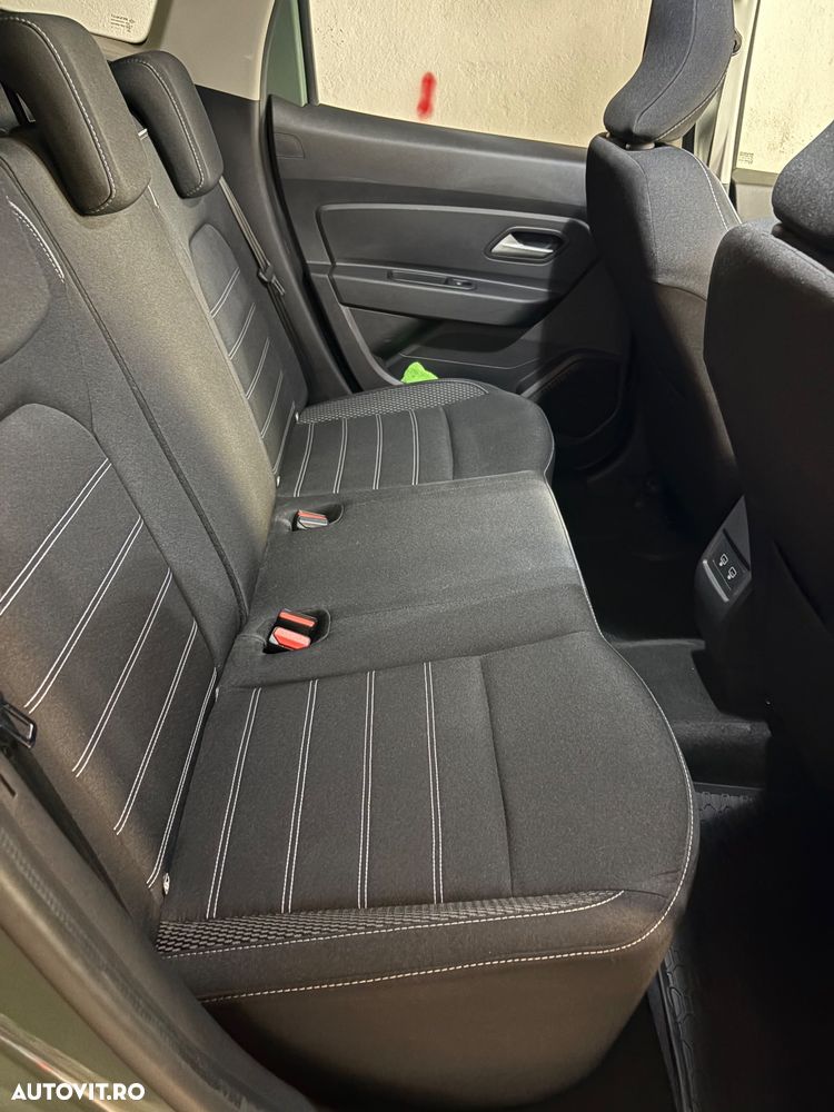 Dacia Duster TCe 150 EDC Journey - 11