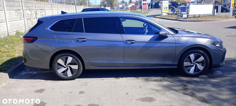 Volkswagen Passat - 7