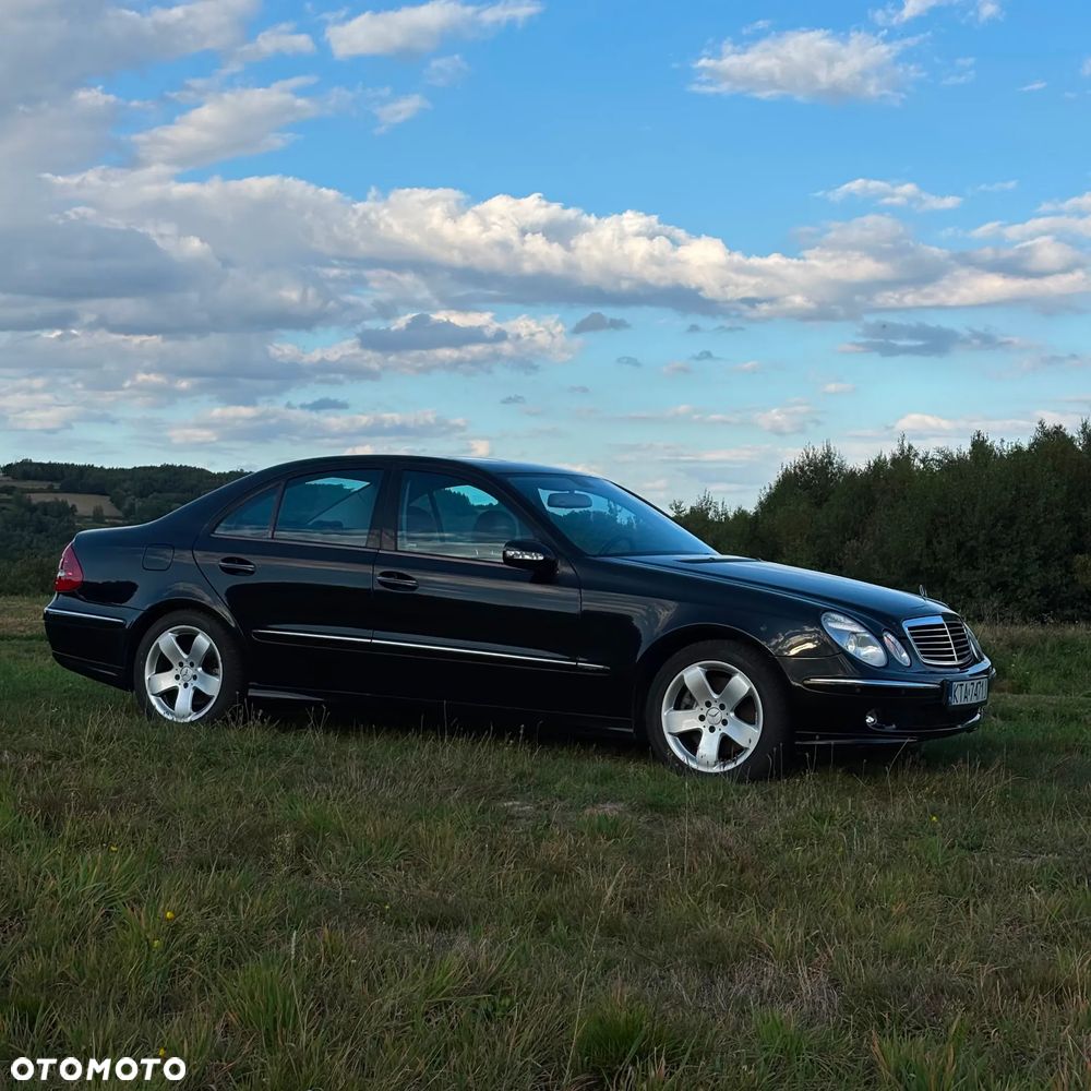 Mercedes-Benz Klasa E 500 4-Matic Avantgarde - 4