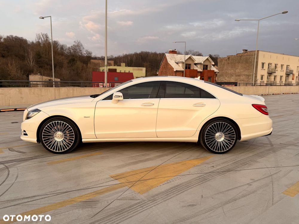 Mercedes-Benz CLS 500 BlueEffICIENCY - 3
