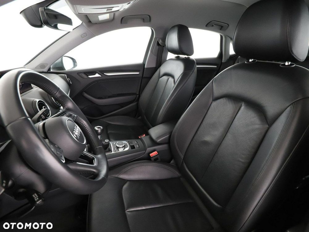 Audi A3 Limousine 30 TDI - 14