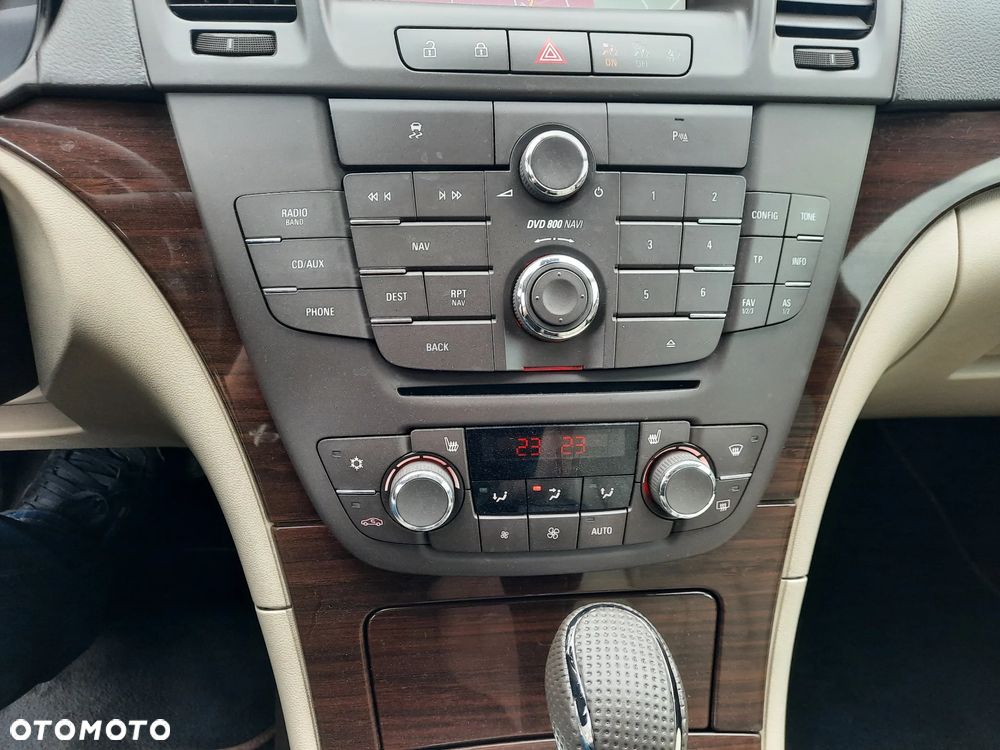 Opel Insignia 2.0 Turbo Design Edition - 25