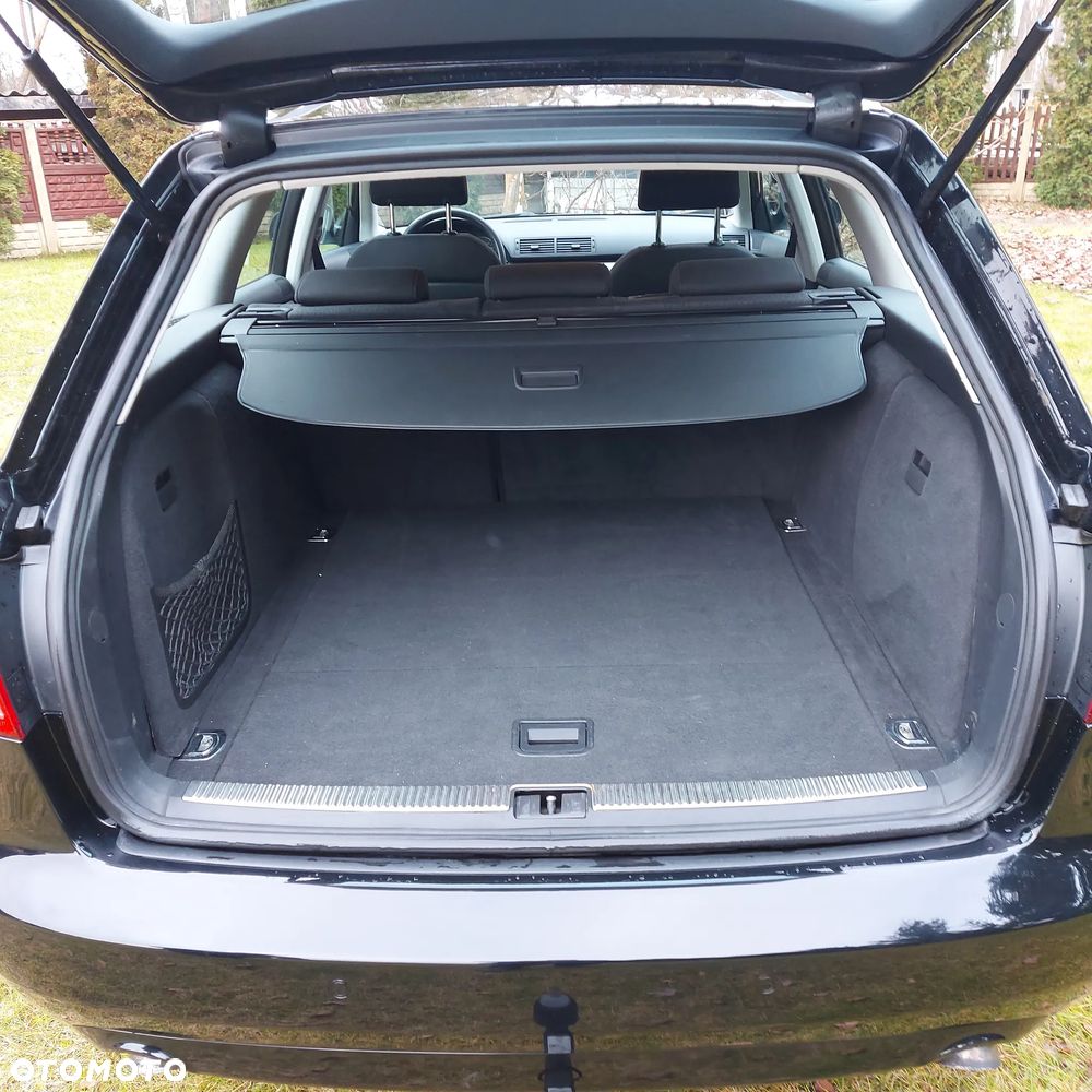 Audi A4 Limousine 2.0 TDI DPF quattro Ambiente - 7