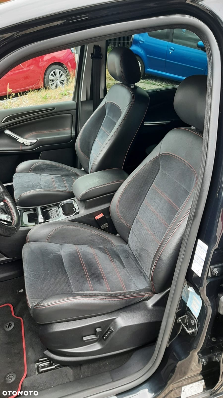 Ford S-Max 2.0 EcoBoost Titanium - 14