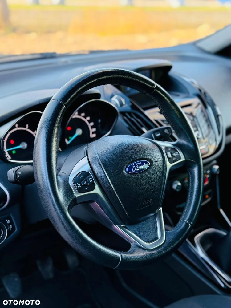 Ford B-MAX - 17