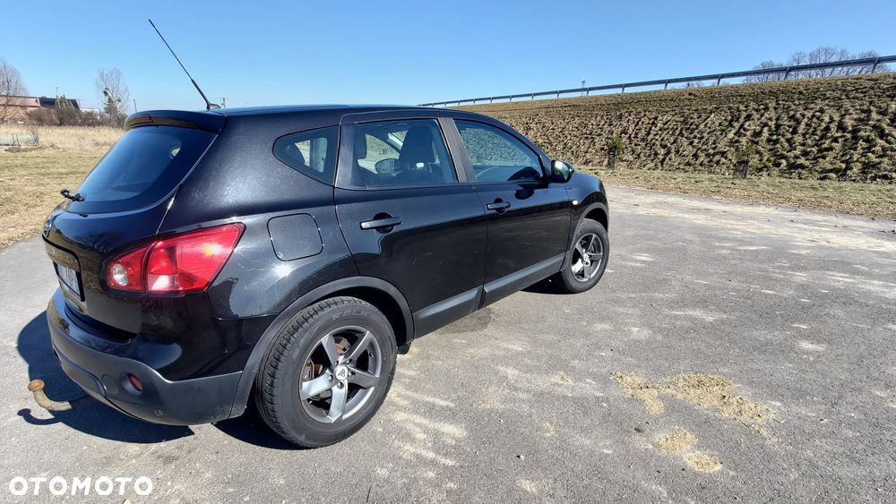 Nissan Qashqai - 4