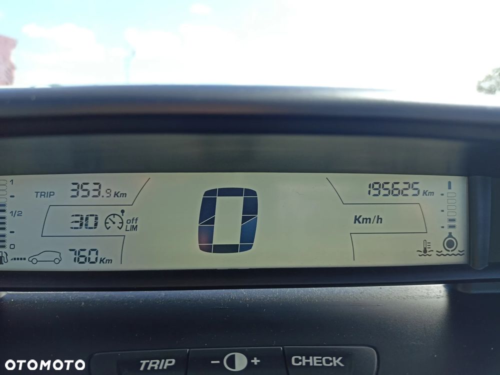 Citroën C4 - 14