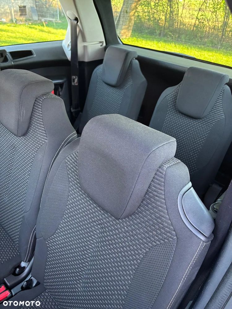 Citroën C4 Grand Picasso 1.6 HDi Attraction - 9