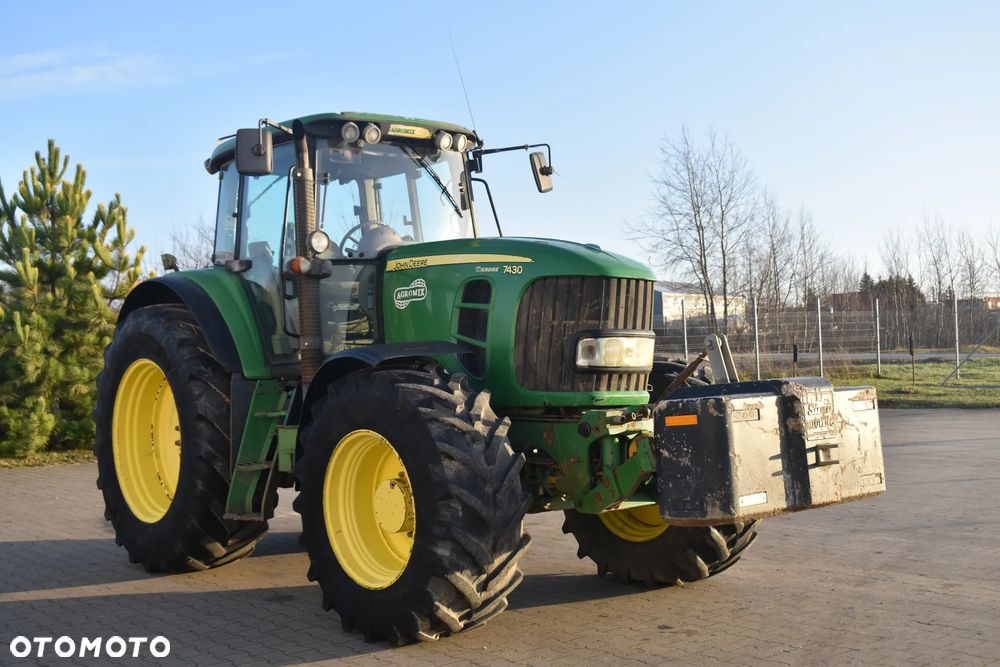 John Deere 7430 - 9