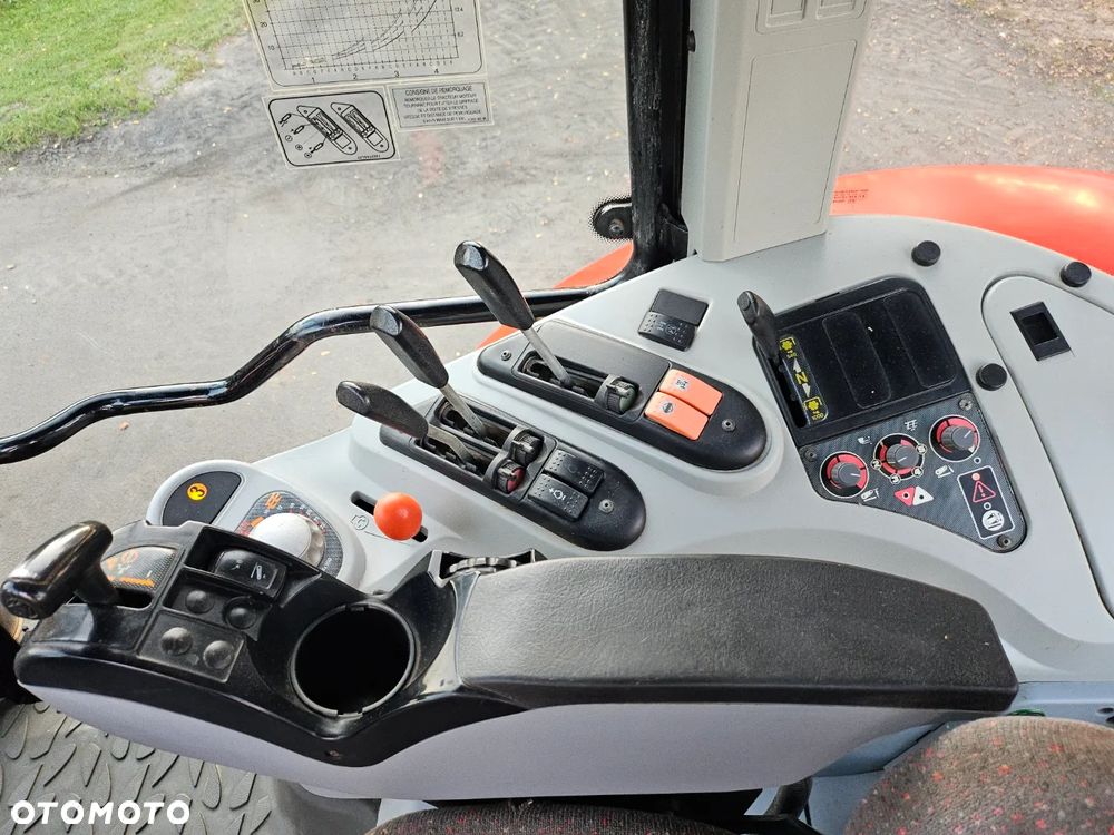 Massey Ferguson 6480 - 14