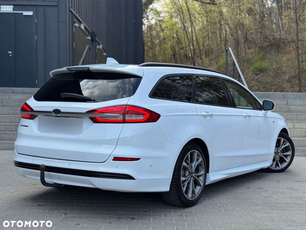 Ford Mondeo 2.0 EcoBlue ST-Line - 11