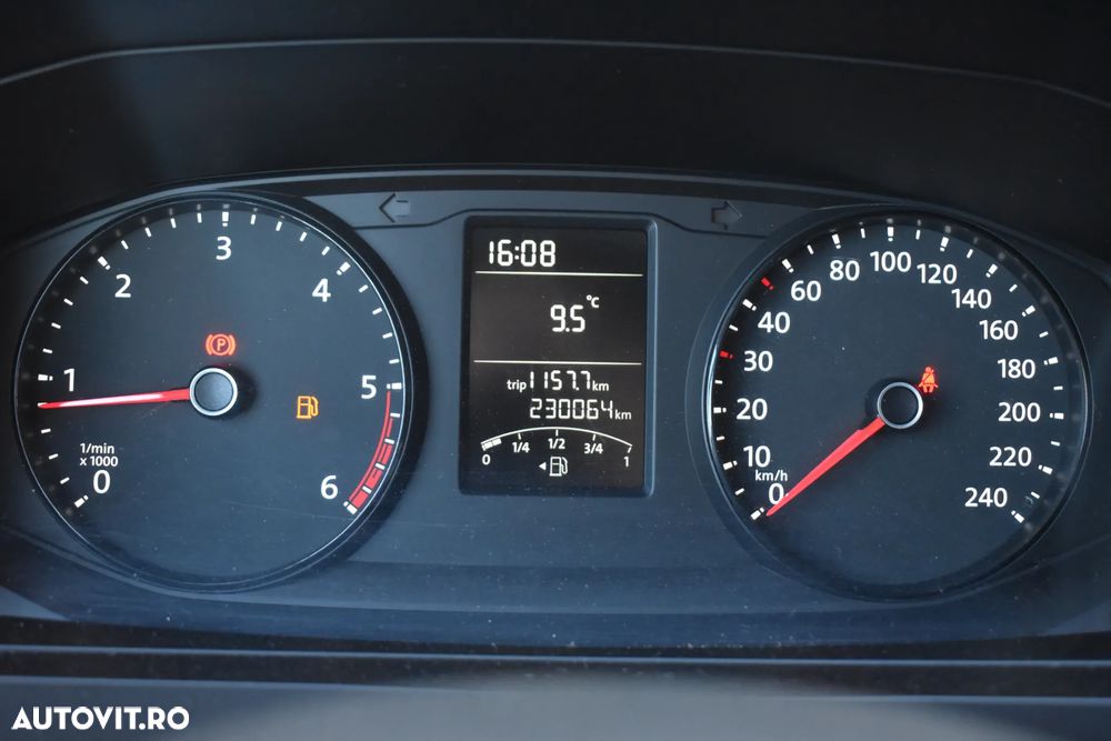 Volkswagen Transporter 2.0 110 kW LR - 33