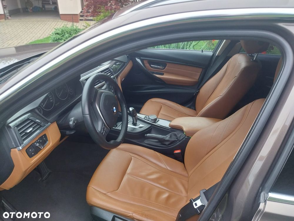 BMW Seria 3 320d xDrive Luxury Line - 4