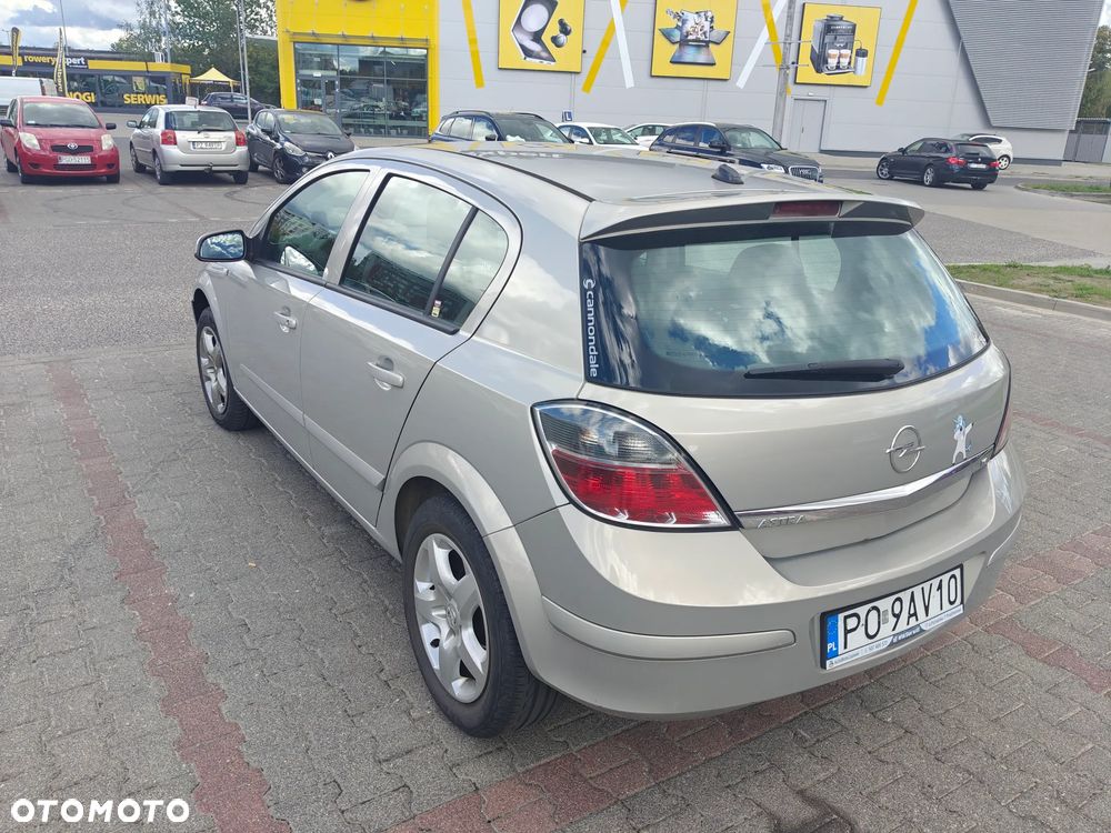Opel Astra 1.6 - 21