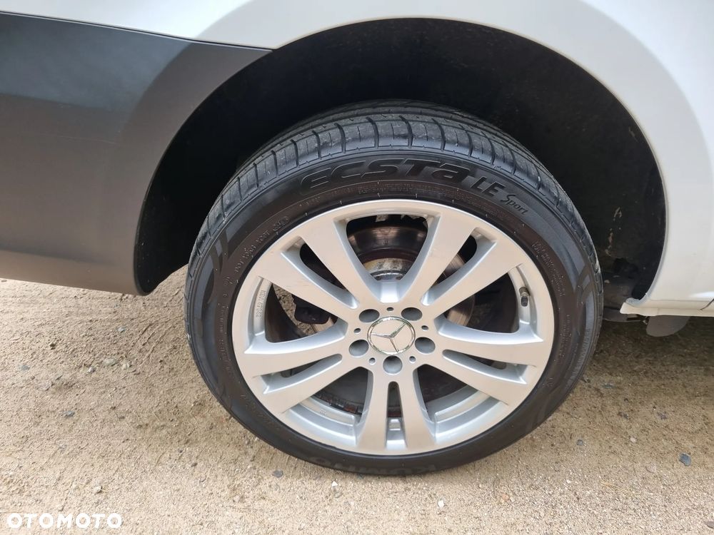 Mercedes-Benz Vito - 26