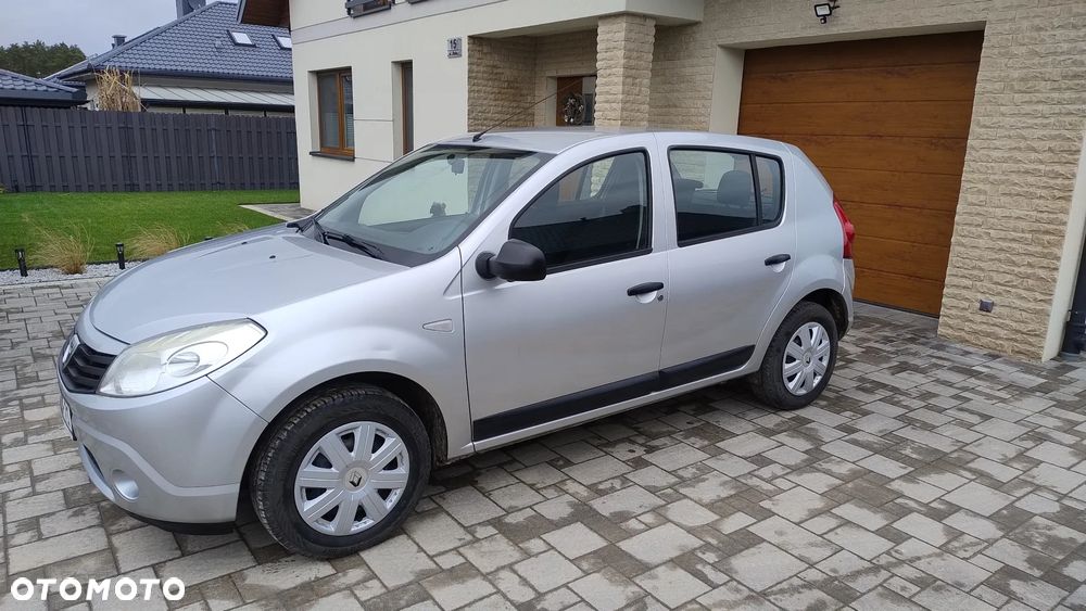 Dacia Sandero 1.2 16V - 1