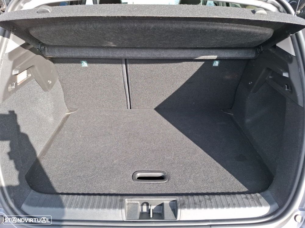 Renault Captur 1.0 TCe Techno Bi-Fuel - 28