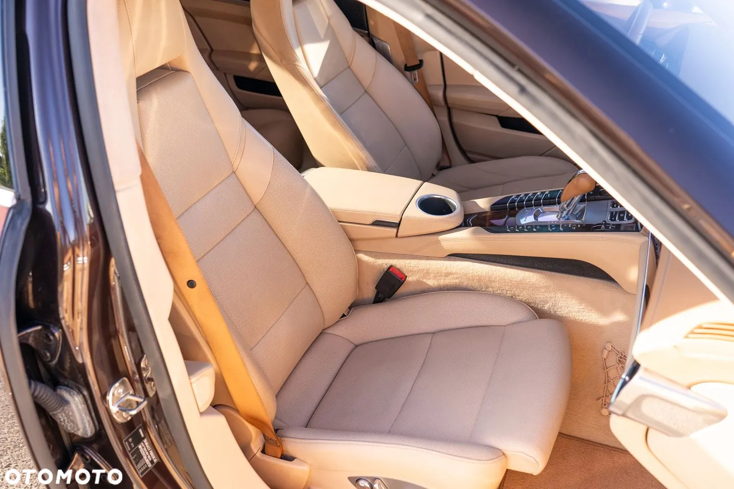 Porsche Panamera Turbo - 25