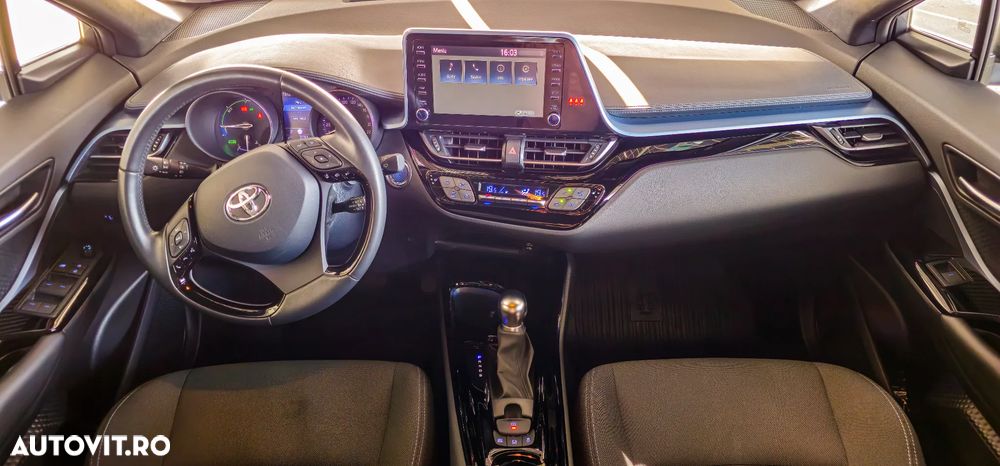 Toyota C-HR 1.8 HSD 122 CP 4x2 CVT Cult - 8