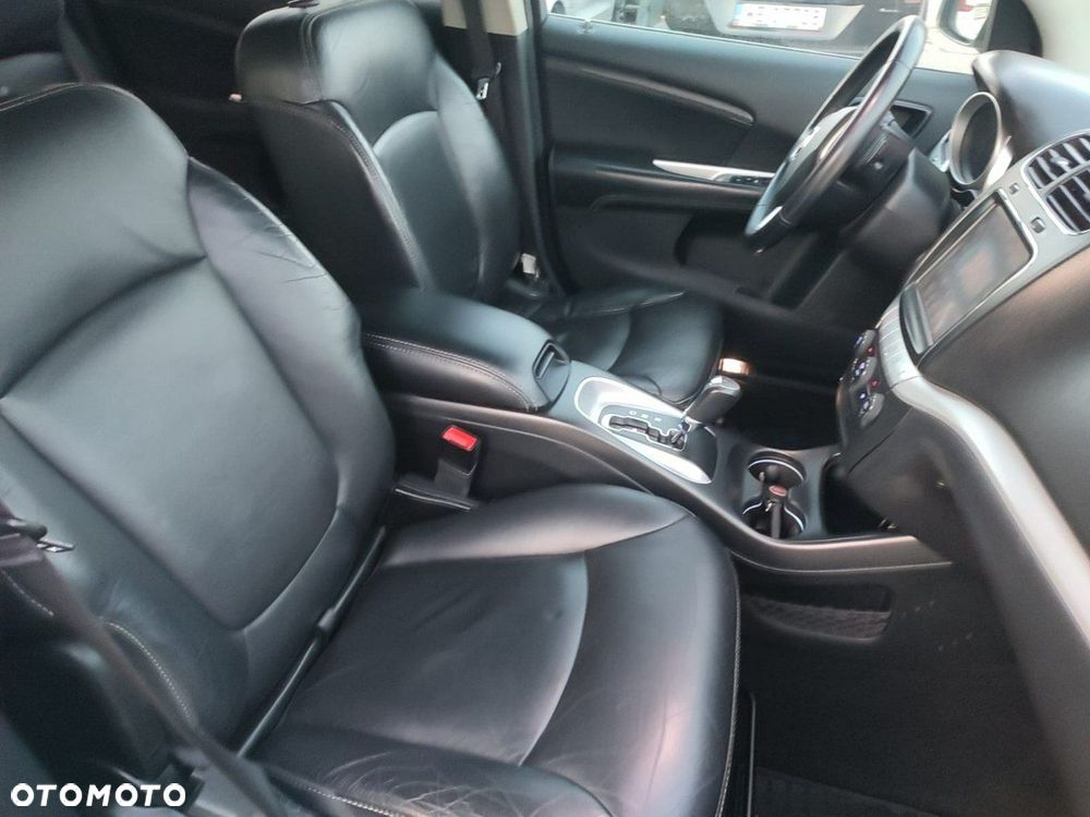 Fiat Freemont 2.0 Multijet Black Code AWD - 36