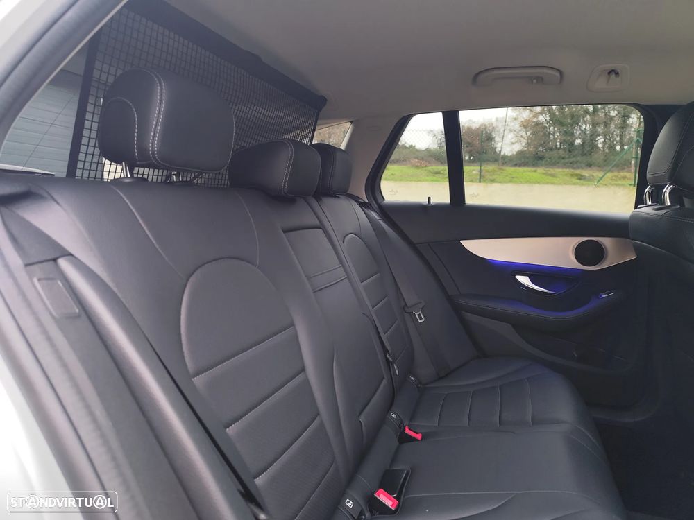 Mercedes-Benz C 300 de Avantgarde - 8