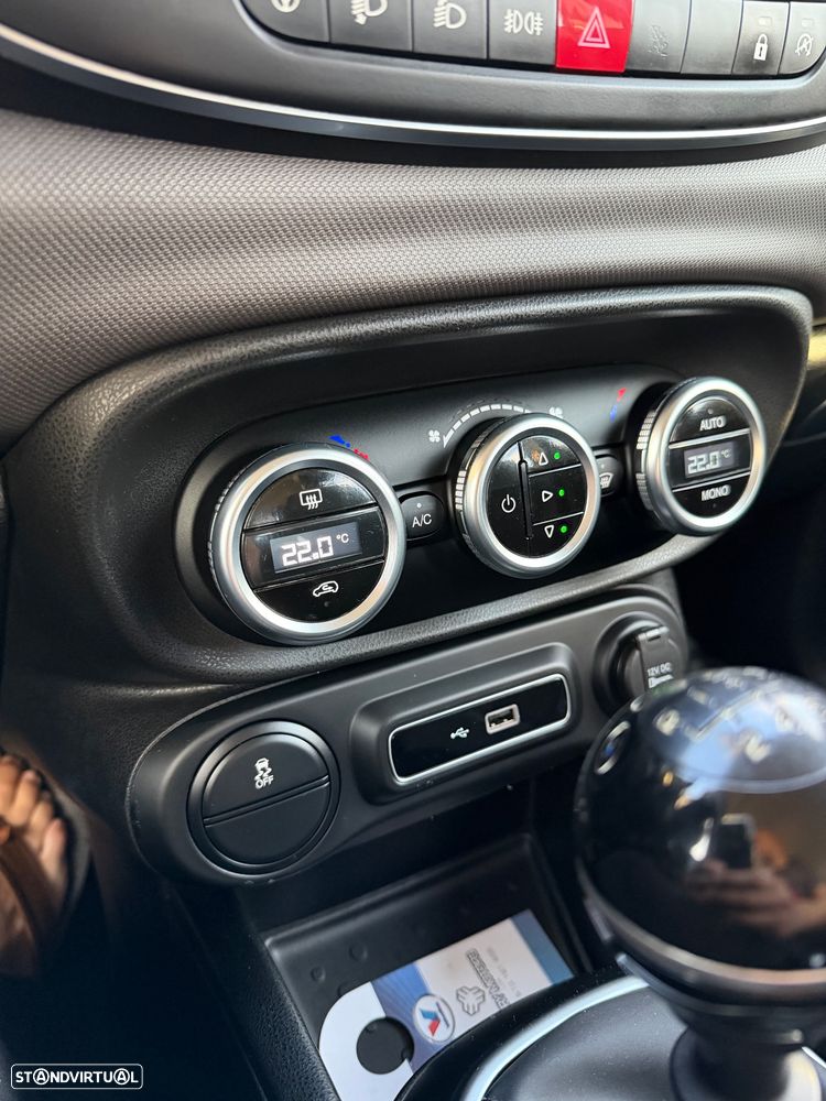 Fiat 500L 1.6 MJ Lounge S&S - 17