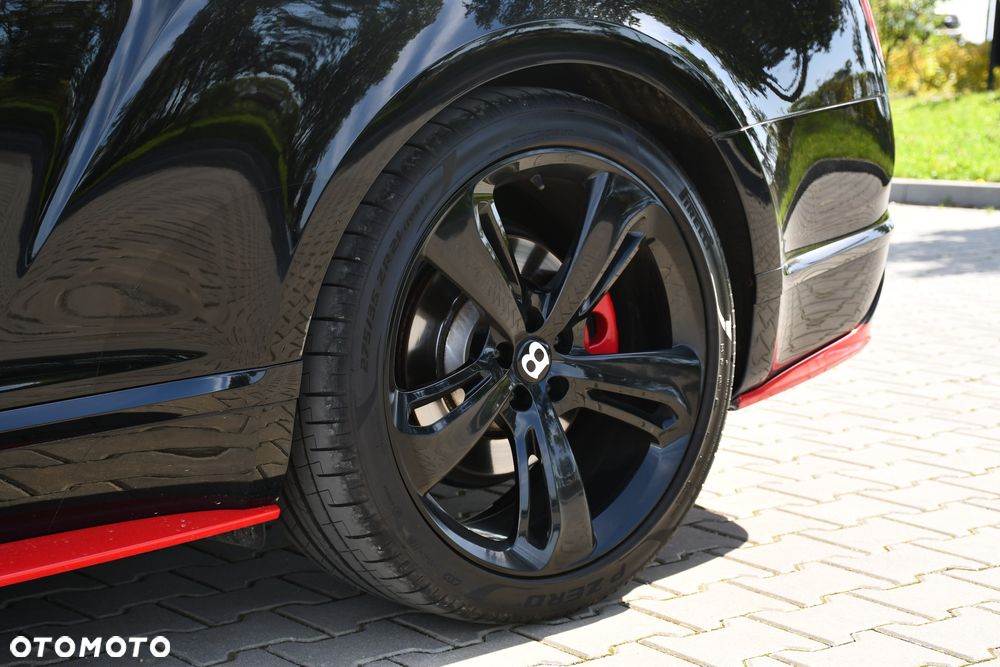 Bentley Continental GT - 11