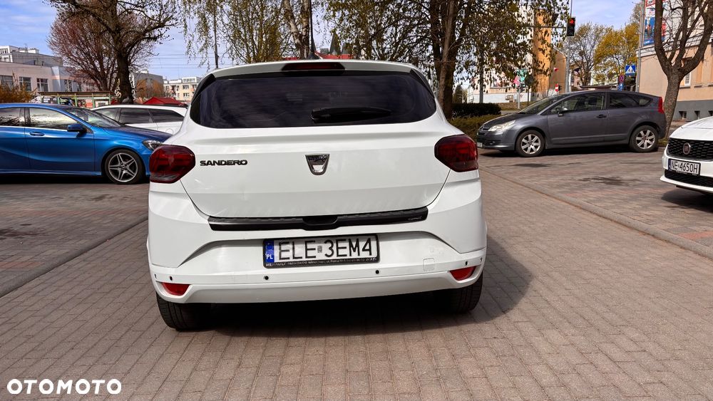 Dacia Sandero - 3