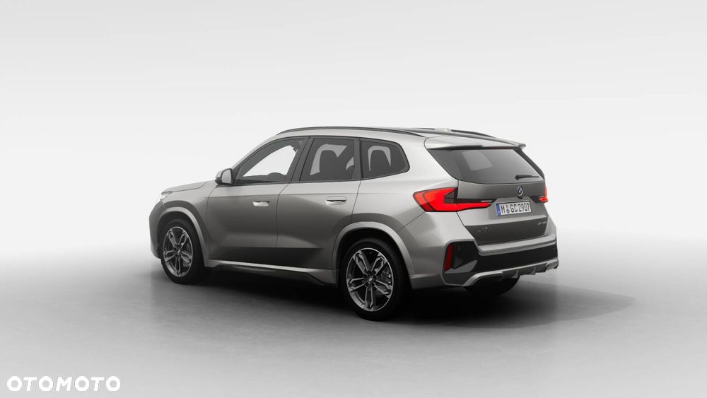 BMW X1 sDrive20i mHEV - 3