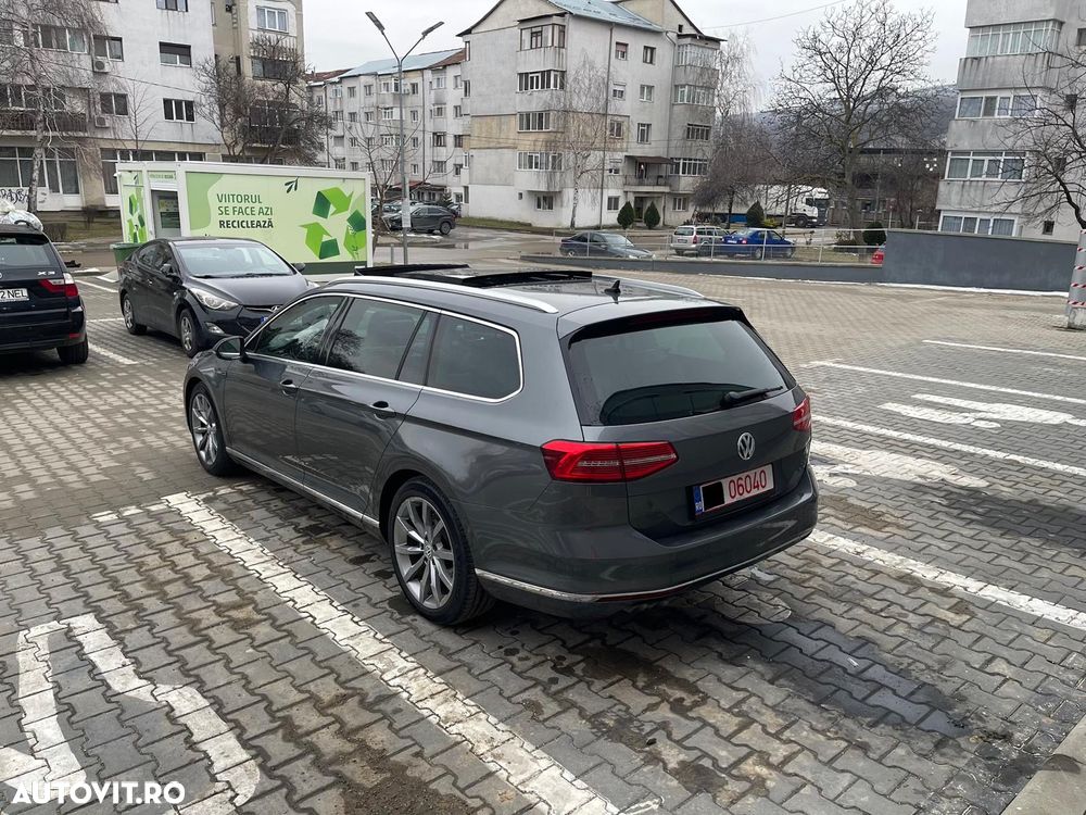 Volkswagen Passat 2.0 TDI SCR 4Motion DSG Highline - 3