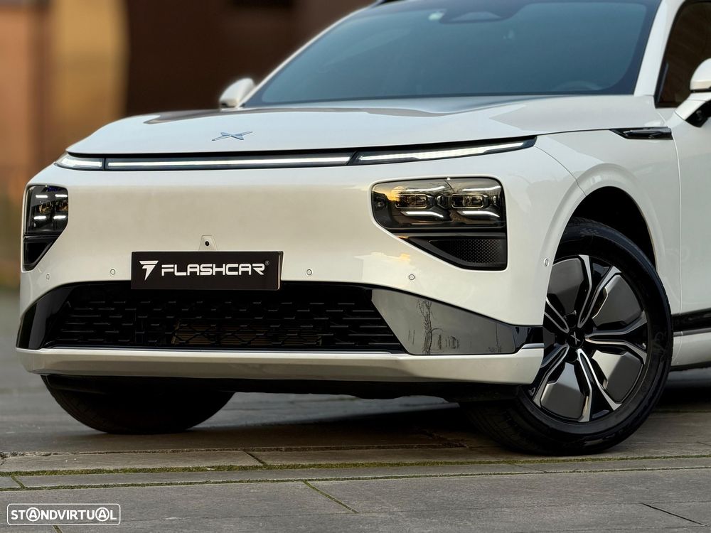 Xpeng G9 98 kWh Long Range - 15