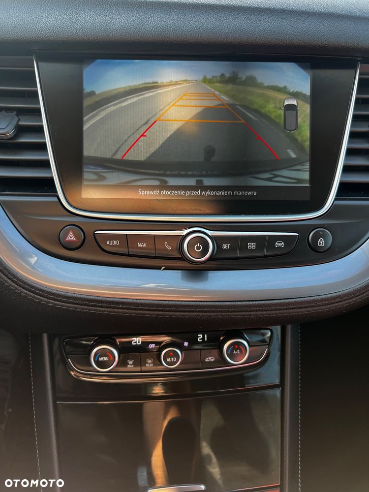 Opel Grandland X 1.2 Start/Stop Automatik Business INNOVATION - 7