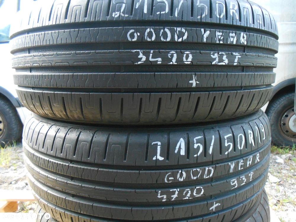 OPONY 215/50R19 GOODYEAR  EFFICIENT GRP PERFORMANCE SEAL ELETRIC DRIVE  DOT 4720 / 3420 7.6MM - 2