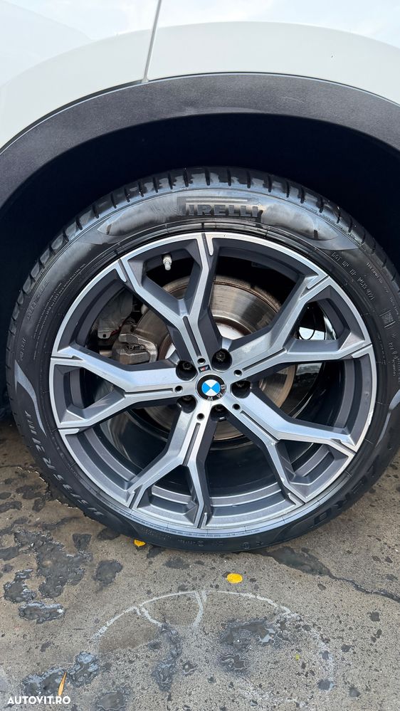 BMW X5 xDrive40i - 11