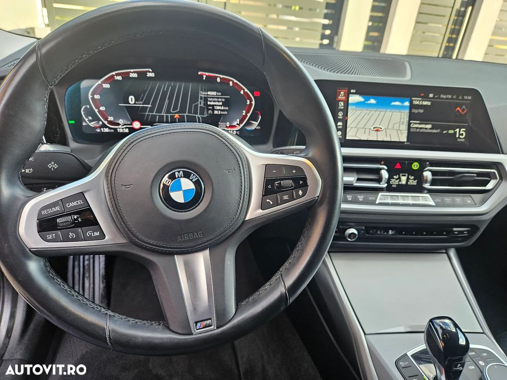 BMW Seria 3 320i xDrive AT - 16