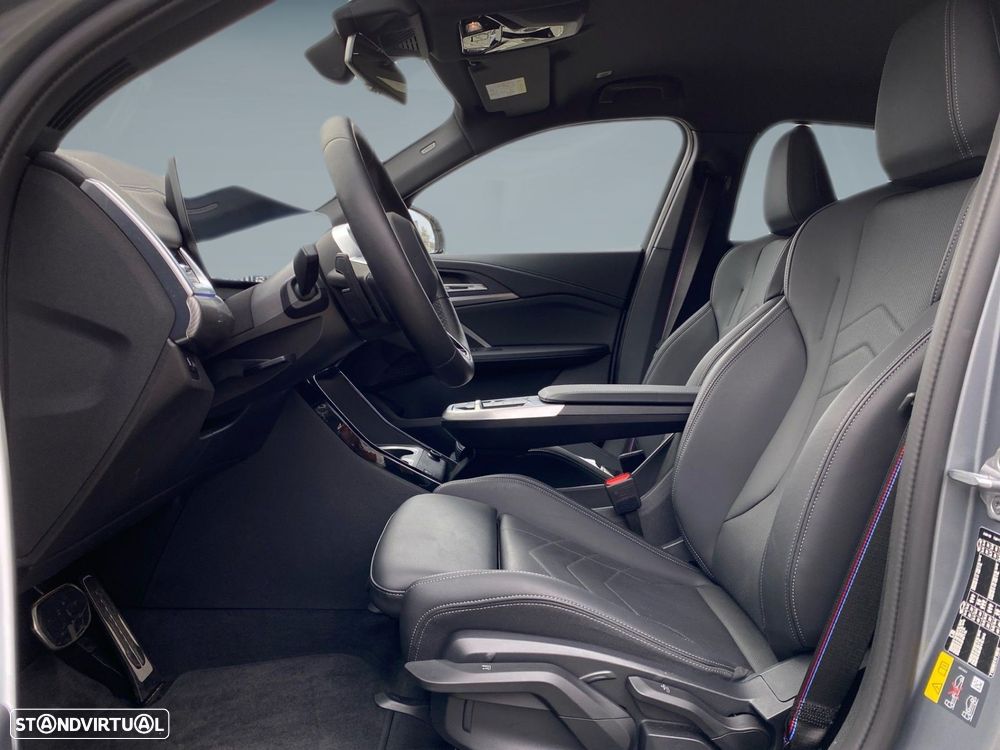 BMW iX2 eDrive20 Pack Desportivo M Pro - 3