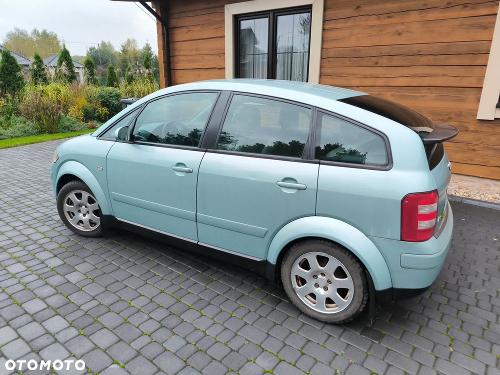 Audi A2 1.4 - 5