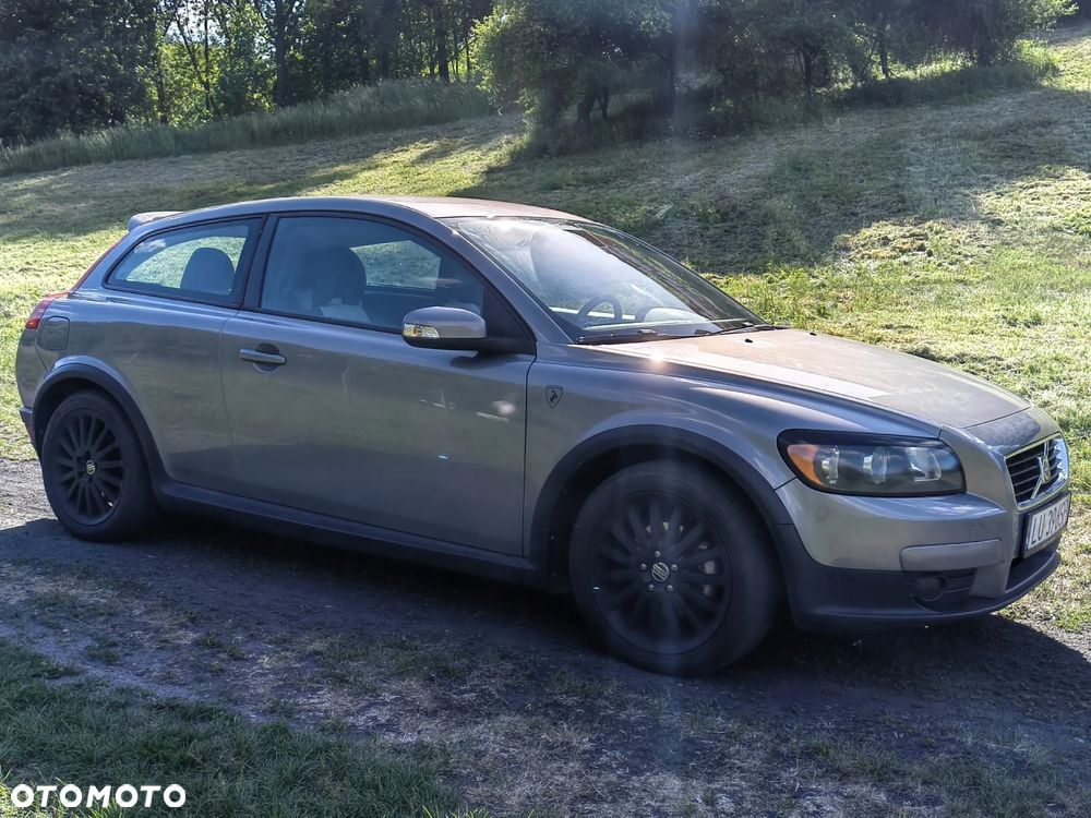 Volvo C30 2.0 Momentum - 6