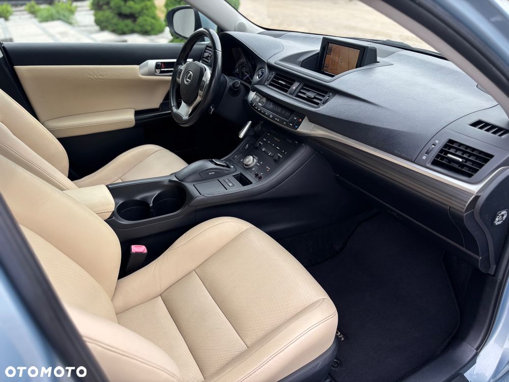 Lexus CT Impression Line - 32