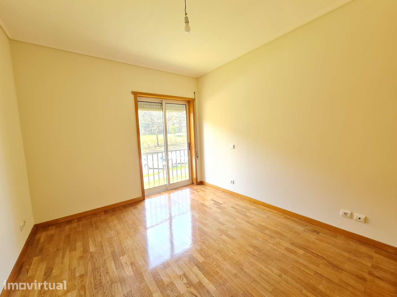 Apartamento T1 c/ Aquec. central em São Vítor - Grande imagem: 4/6