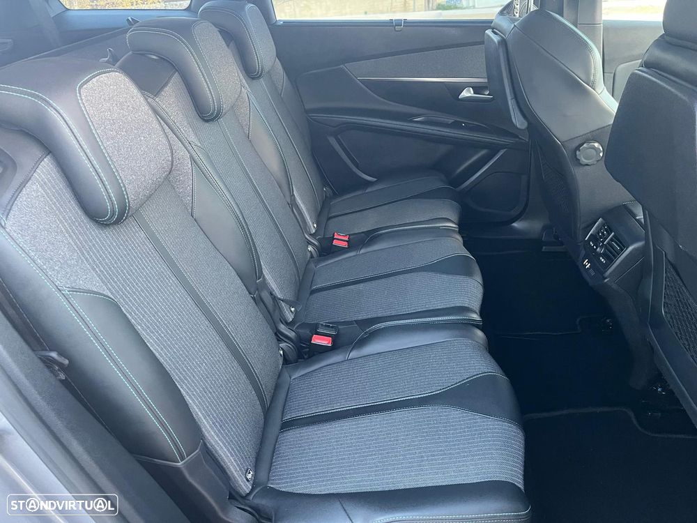 Peugeot 5008 BlueHDI 130 EAT8 Allure - 37