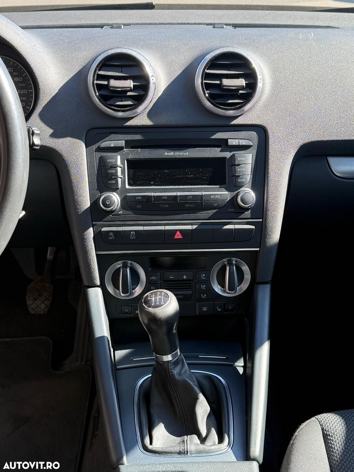 Audi A3 1.2 TFSI Sportback Attraction - 7